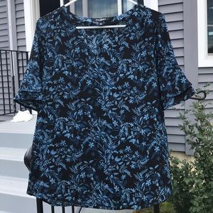 Rozali  black and light blue shirt